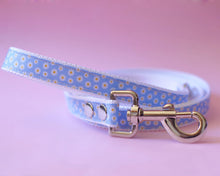 Cargar imagen en el visor de la galería, Collar Margaritas